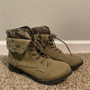 Rock and Candy Sprancie Camo Combat Boot